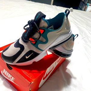 Nike Air Max Infinity Men’s Shoes